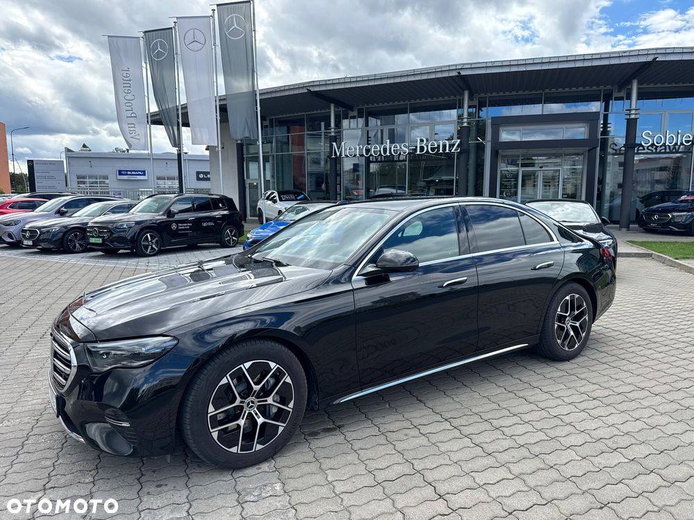 Mercedes-Benz Klasa E 450 d mHEV 4-Matic Exclusive 9G-Tronic - 23