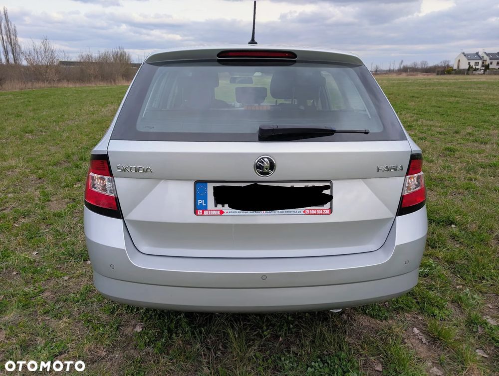 Skoda Fabia 1.2 TSI Ambition - 8