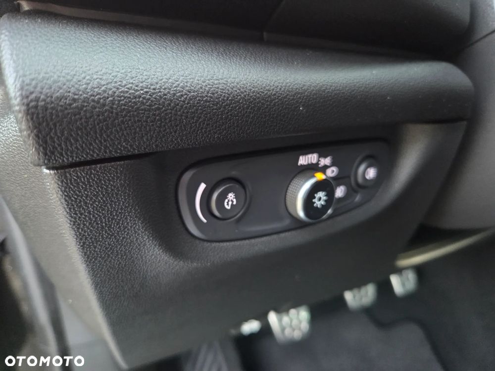 Opel Insignia 2.0 Business Innovation - 28