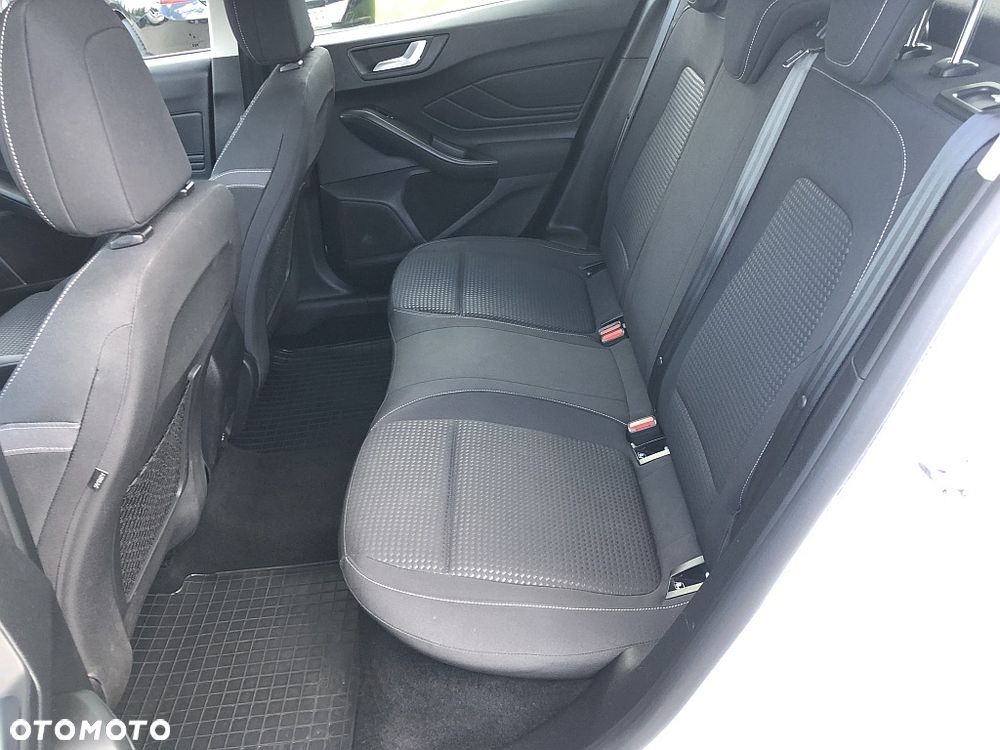 Ford Focus 1.5 EcoBlue SCR Connected - 9