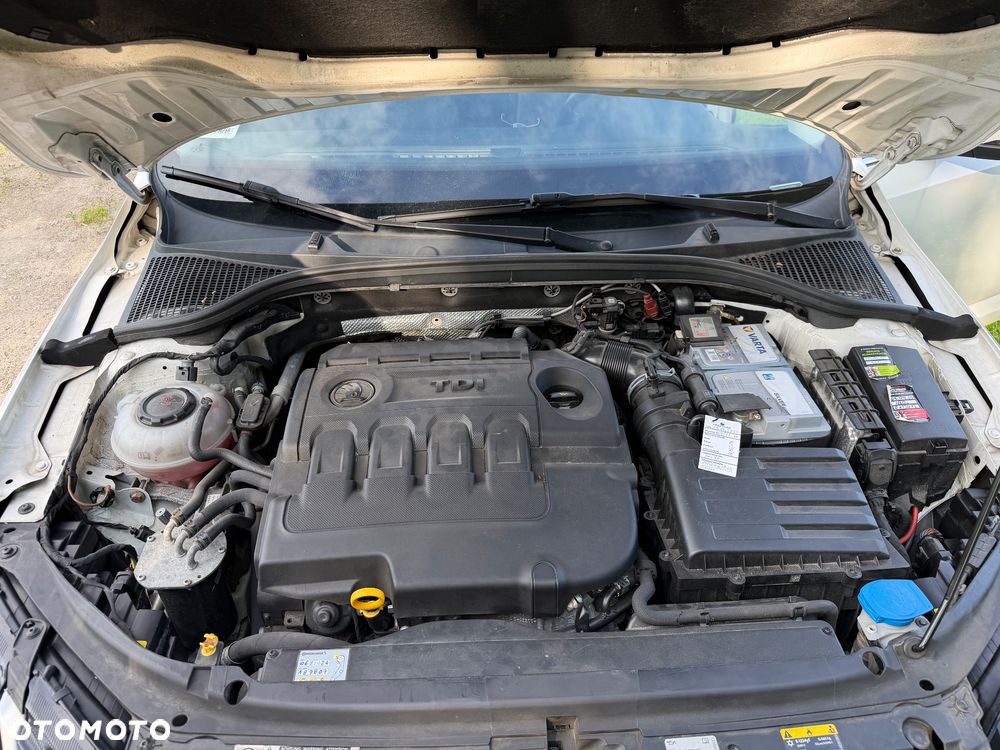 Skoda Octavia 2.0 TDI Style - 12