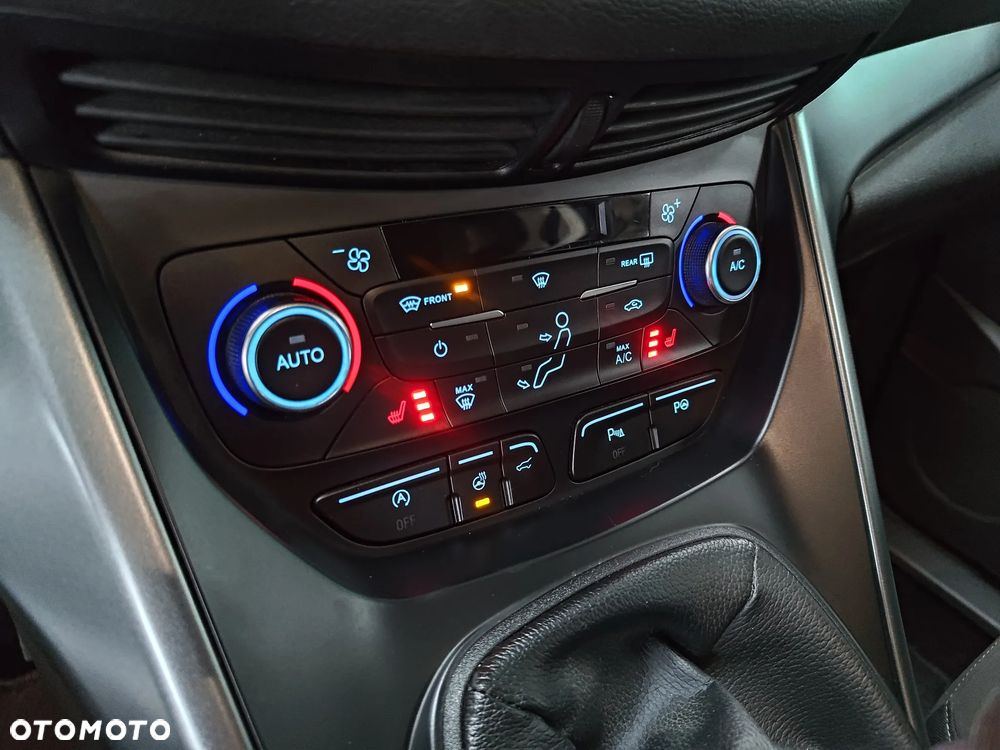Ford Kuga 1.5 EcoBoost FWD Titanium ASS - 8