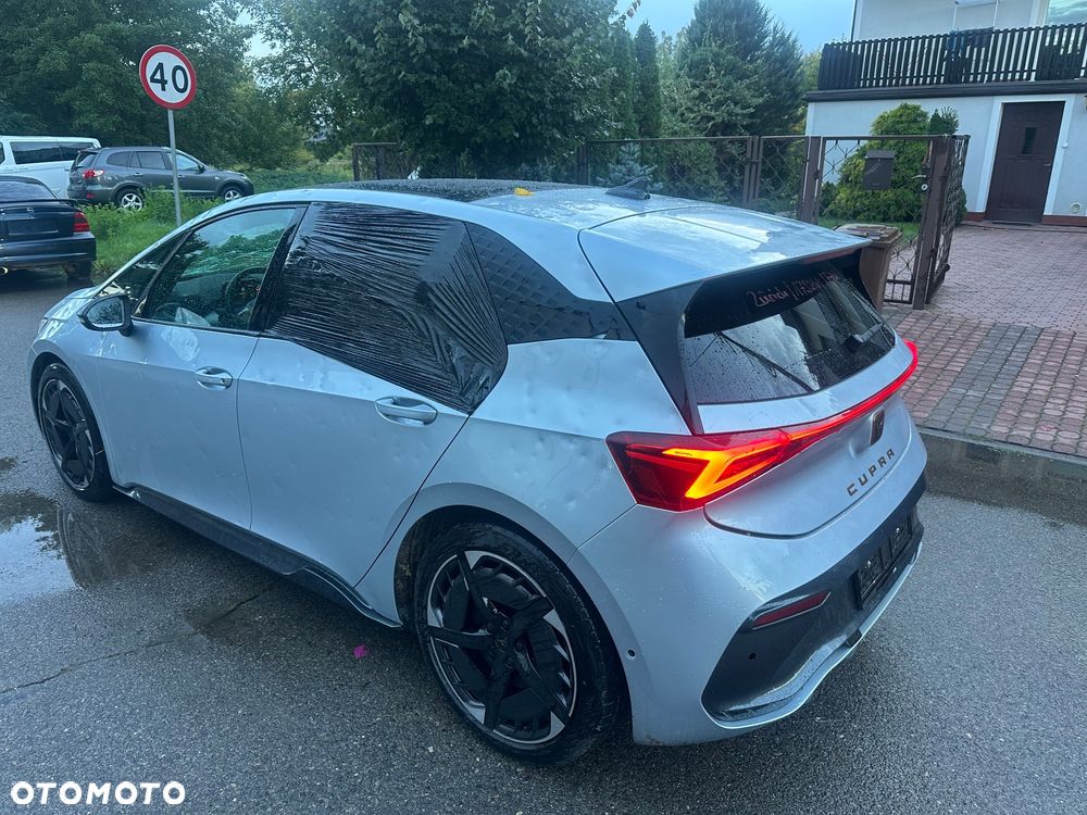 Cupra Born 2023 photo 2