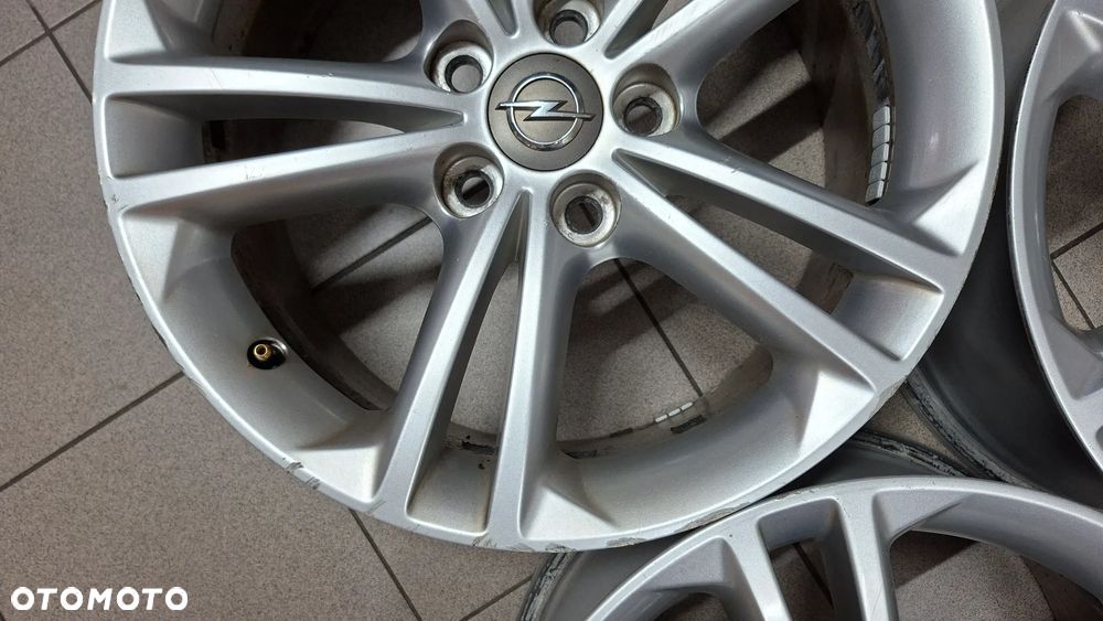 Felgi Aluminiowe 18 Opel Insignia A 5x120 ET 42 - 12