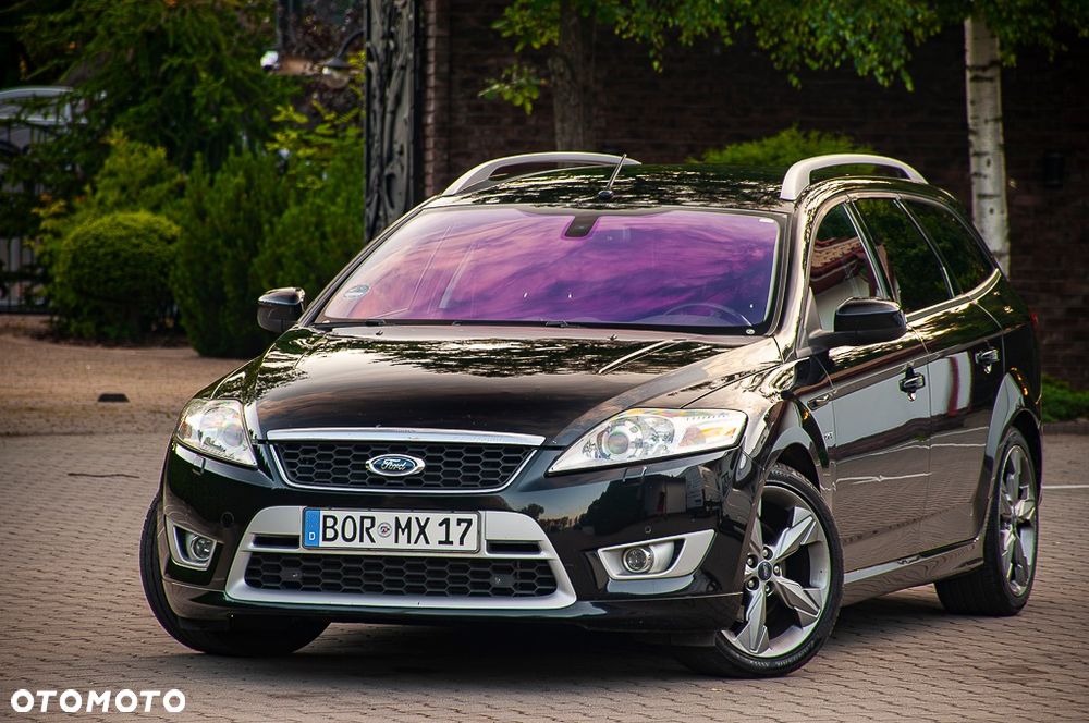 Ford Mondeo 2.5 Titanium - 1