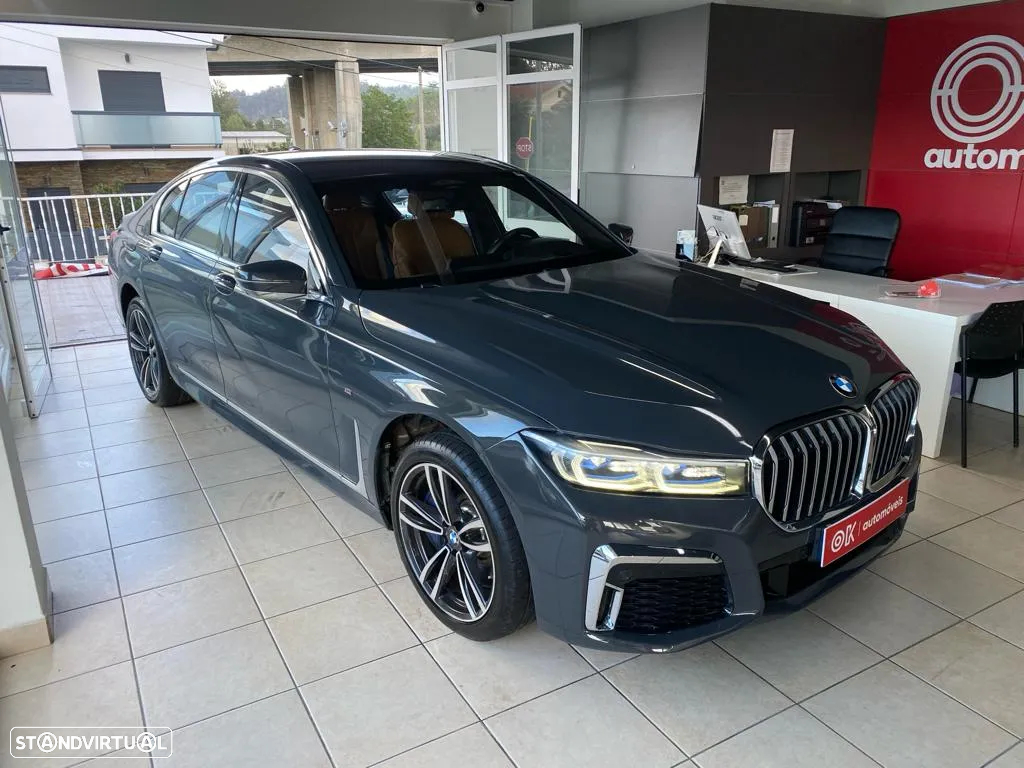 BMW 745 e iPerformance Pack M Auto - 3
