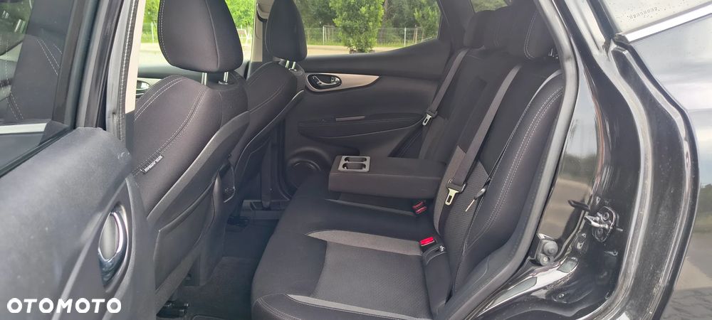 Nissan Qashqai 1.2 DIG-T N-Connecta Xtronic - 12