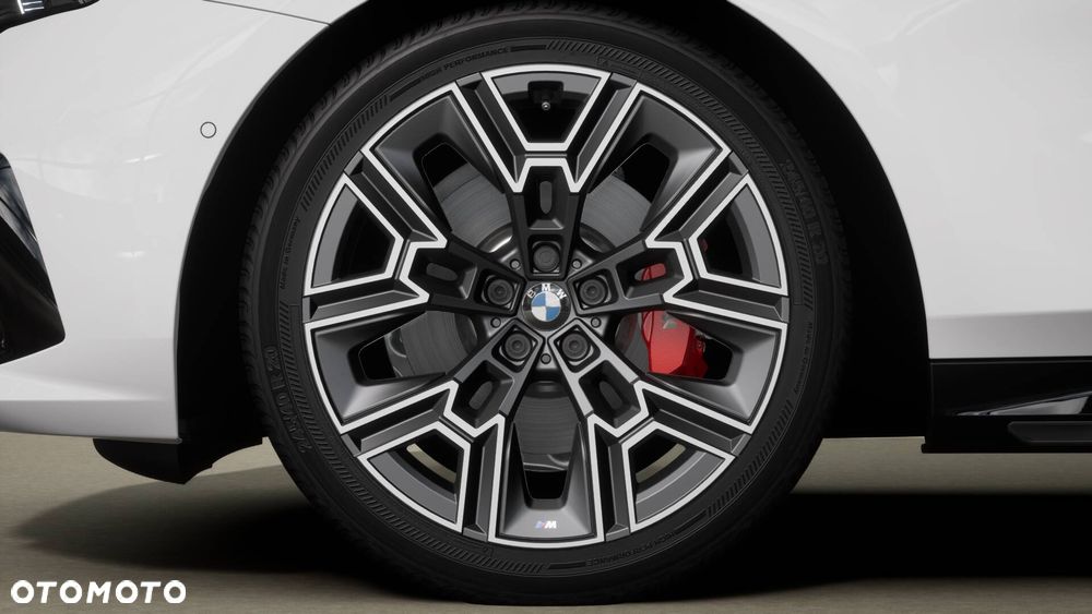BMW Seria 5 520d xDrive mHEV M Sport - 9