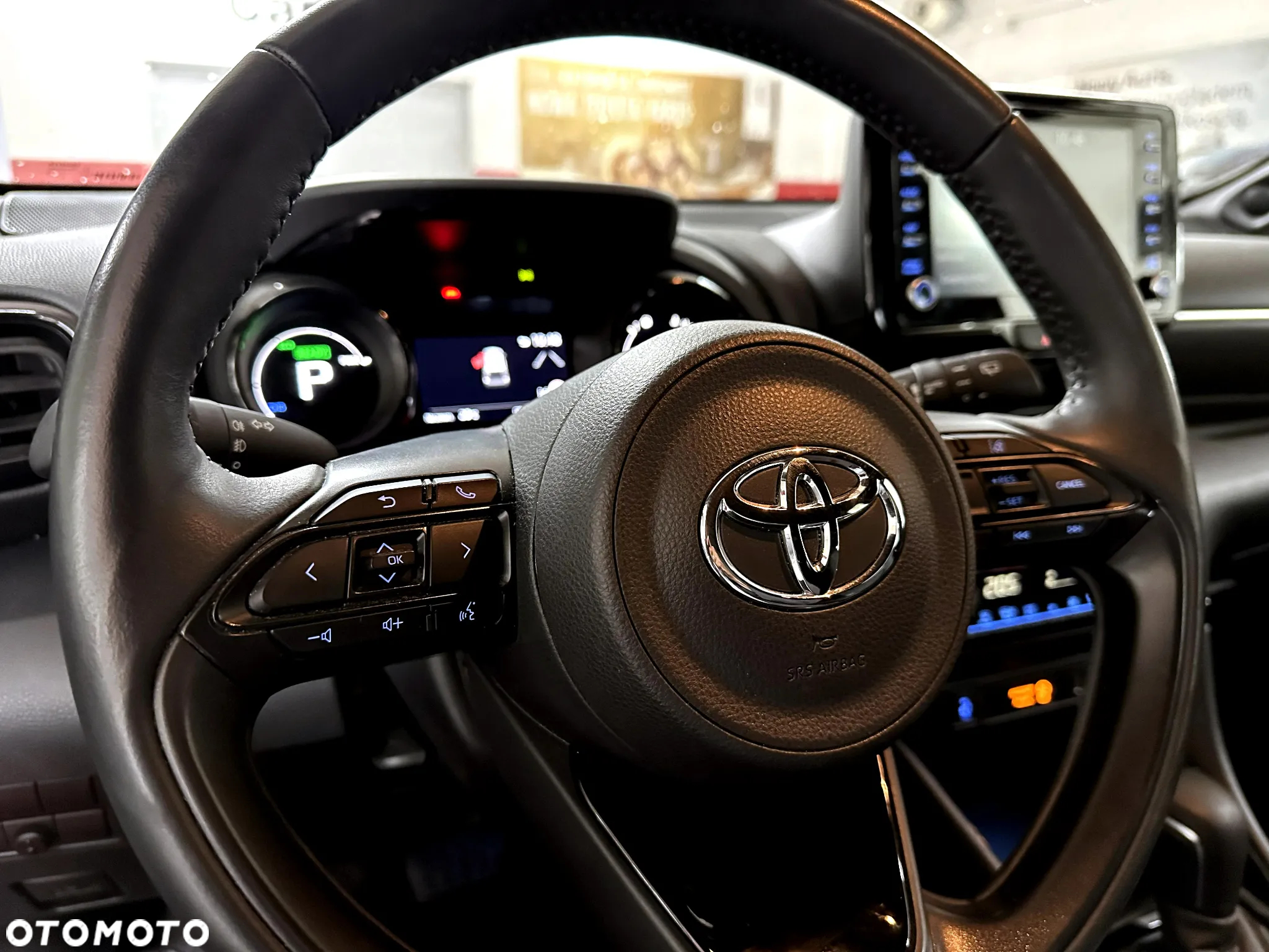 Toyota Yaris Hybrid 1.5 Selection Elegant - 14