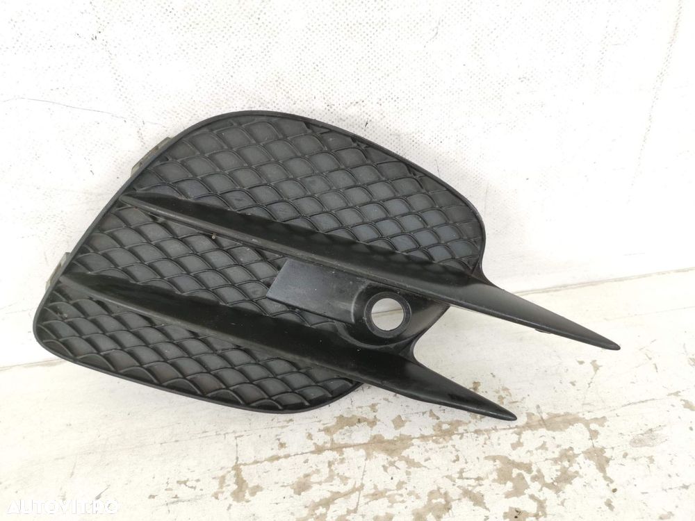 Grila Proiector Dreapta Mercedes-Benz  GLC-Class X253/C253 2015 2016 2 - 2