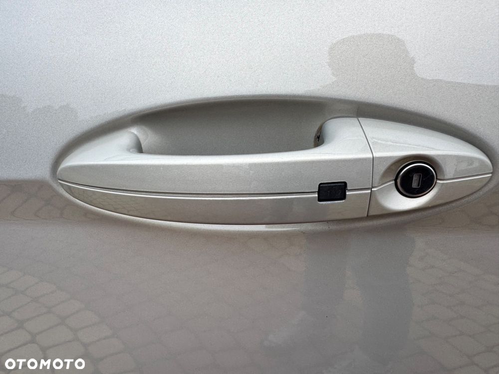 Ford B-MAX 1.6 Titanium - 17