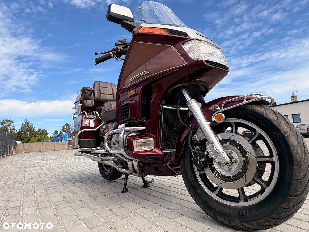 Honda GL - 19