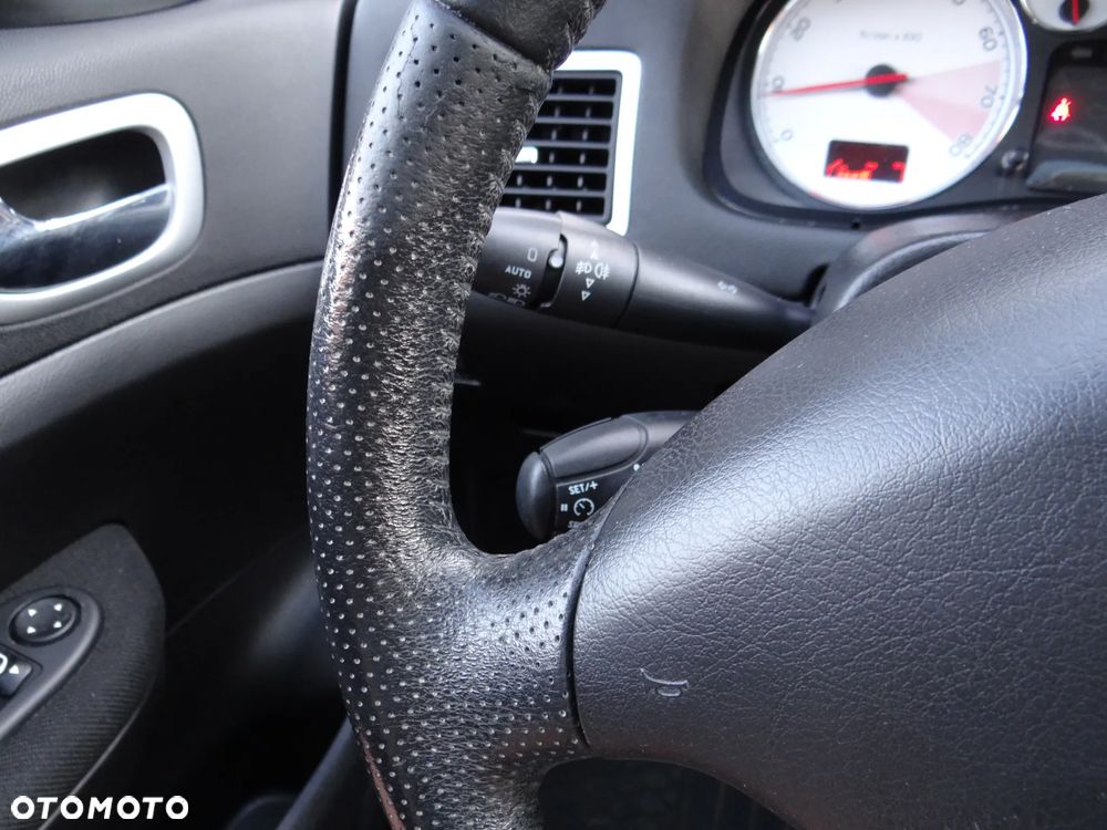 Peugeot 307 SW 110 OXYGO - 31