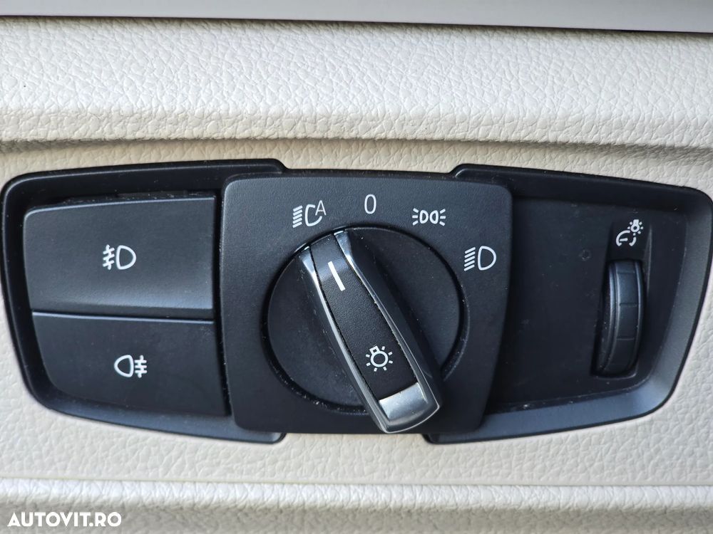 BMW Seria 1 116i Sport Line - 23
