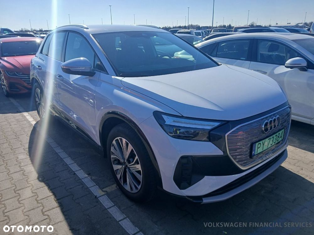 Audi Q4 e-tron - 1