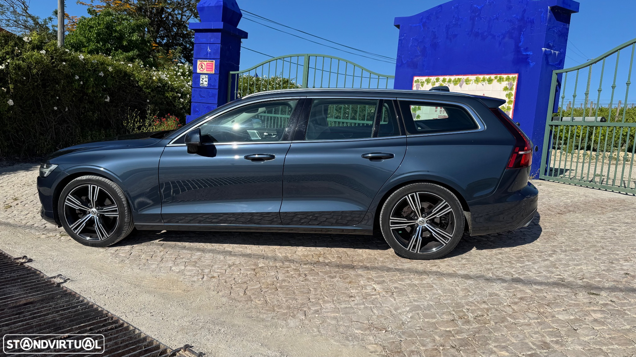 Volvo V60 2.0 D4 R-Design Geartronic - 5