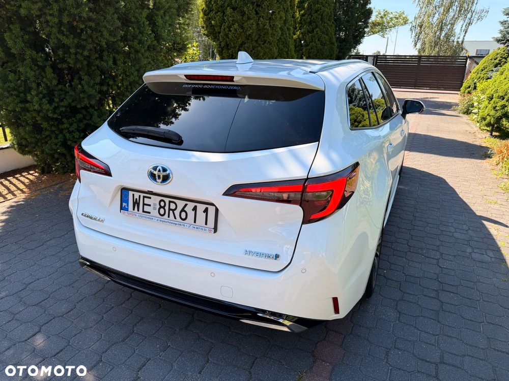 Toyota Corolla 1.8 Hybrid Executive - 11