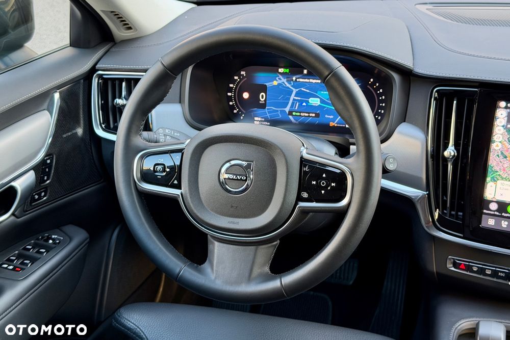 Volvo V90 Cross Country B5 B AWD Plus - 8