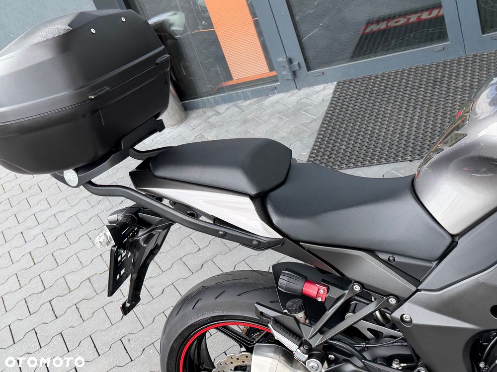 Kawasaki Ninja 1000 SX - 12