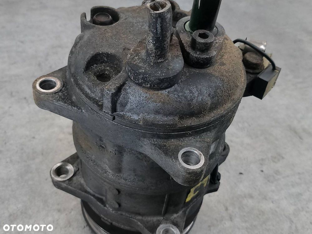 POMPA, SPRĘŻARKA KLIMATYZACJI VOLVO V70 I 2.0 20V - 5