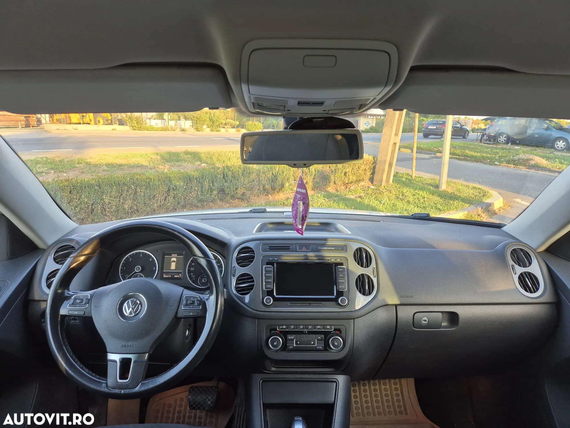 Volkswagen Tiguan - 4