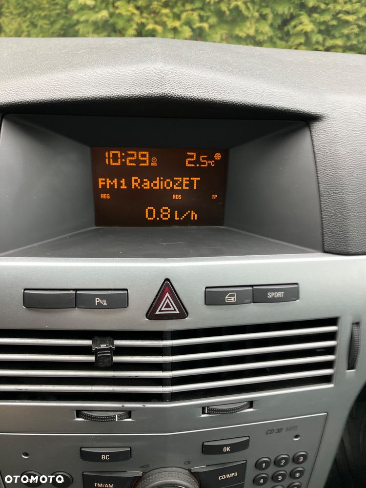 Opel Astra 1.6 Easytronic Sport - 21