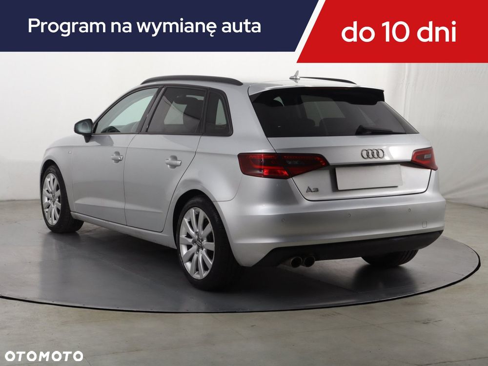 Audi A3 Sportback - 6