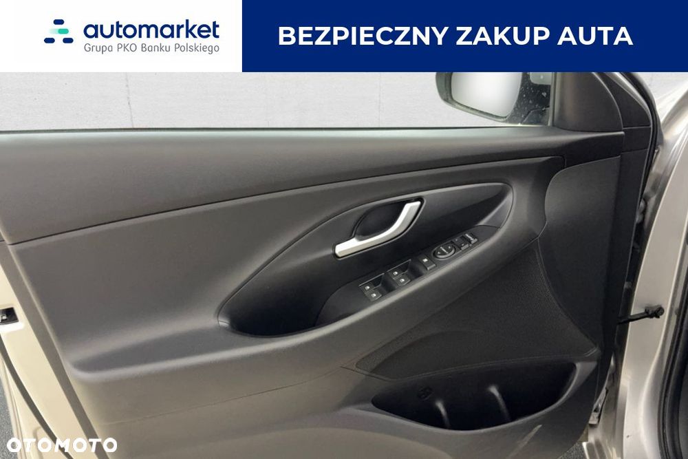 Hyundai i30 1.5 DPI Comfort - 10