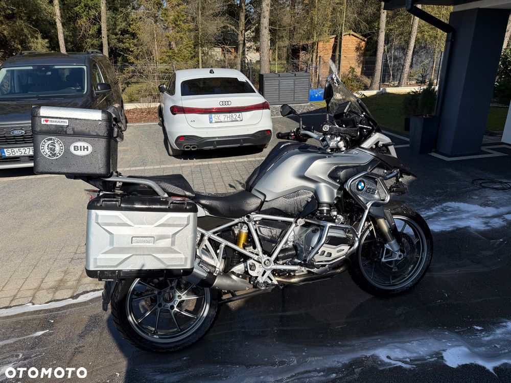 BMW R - 1