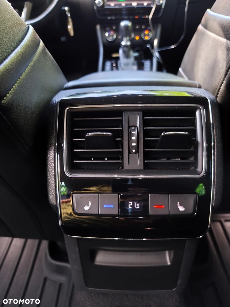 Skoda Superb 2.0 TDI 4x4 Ambition DSG - 16