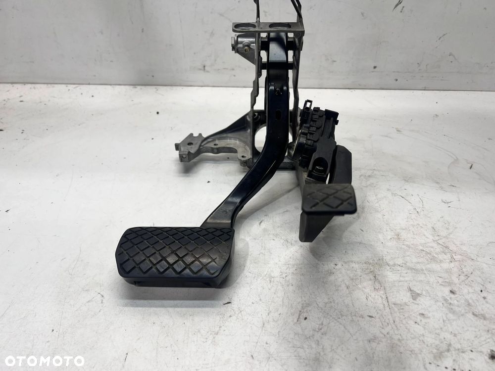 PEDAŁ PEDAŁY KOMPLET AUDI A4 B6 B7 8E1721117A 8E1723523G - 2