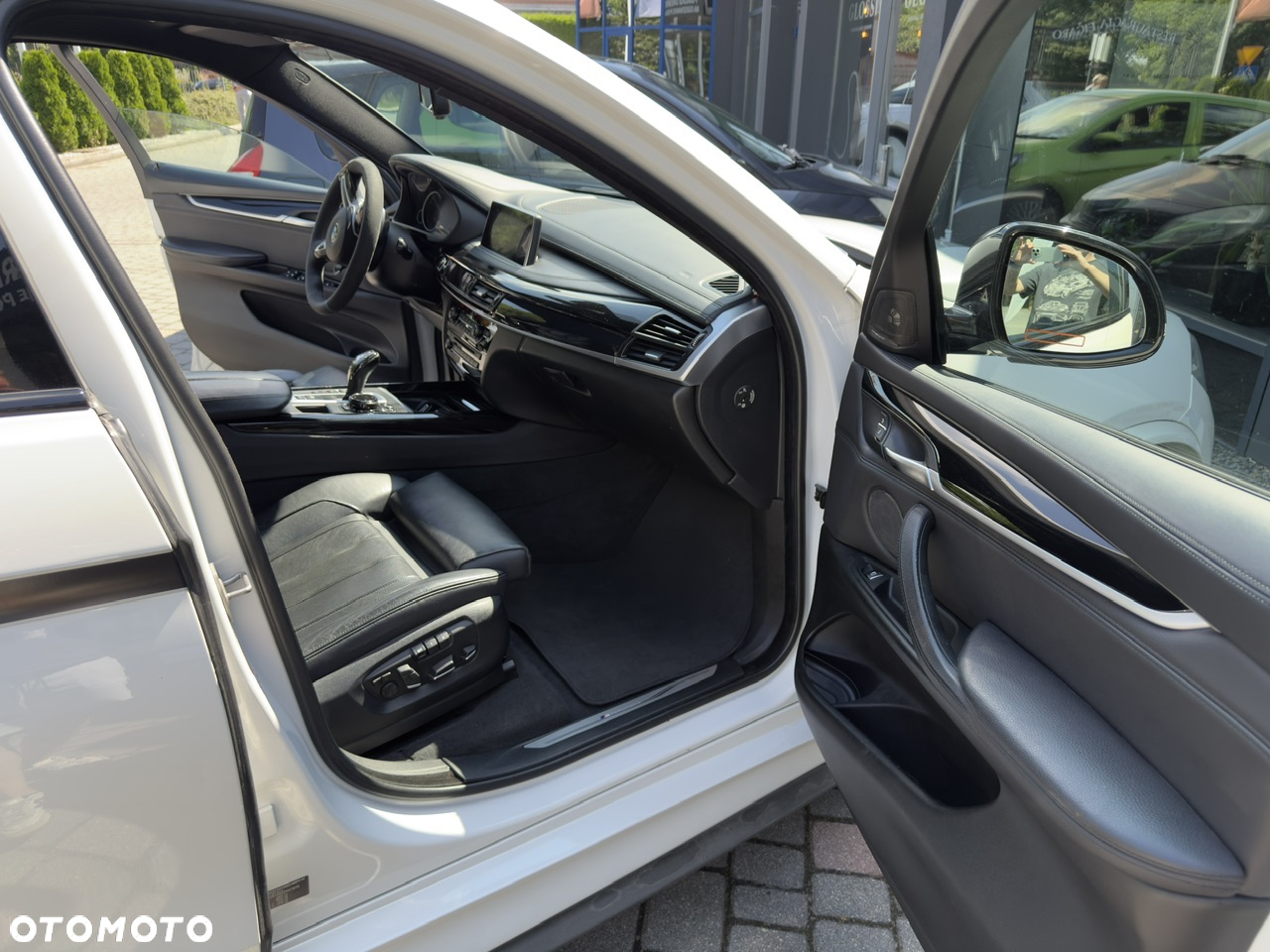 BMW X6 M50d - 16