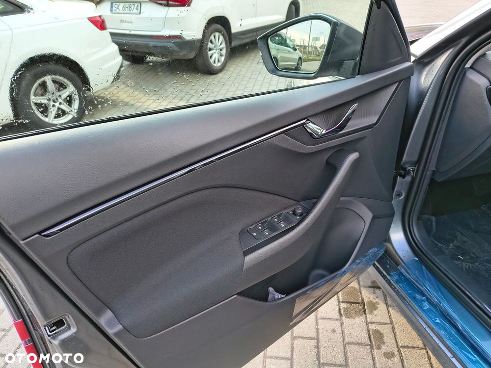 Skoda Kamiq 1.0 TSI Drive DSG - 12