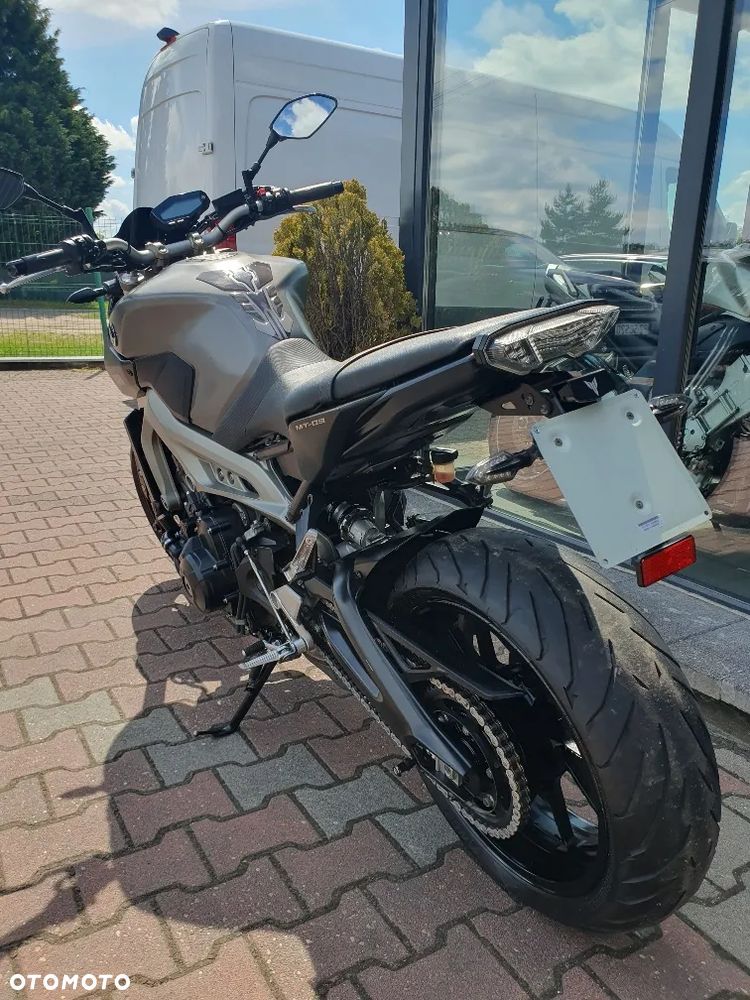 Yamaha MT - 31