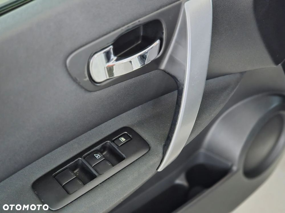 Nissan Qashqai 1.5 dCi DPF acenta - 19