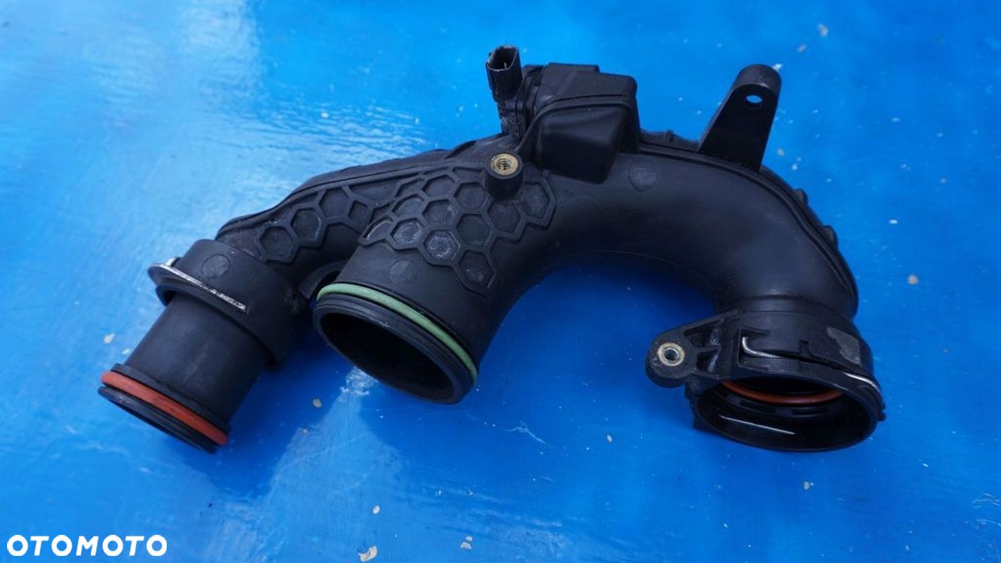 VOLVO S90 S60 XC60 XC90 II 2.0 T6 T8 - RURA DOLOT POWIETRZA - 1