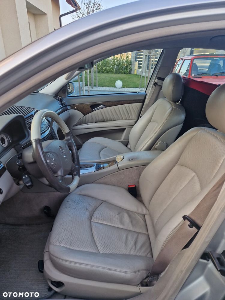 Mercedes-Benz Klasa E 320 Avantgarde - 11