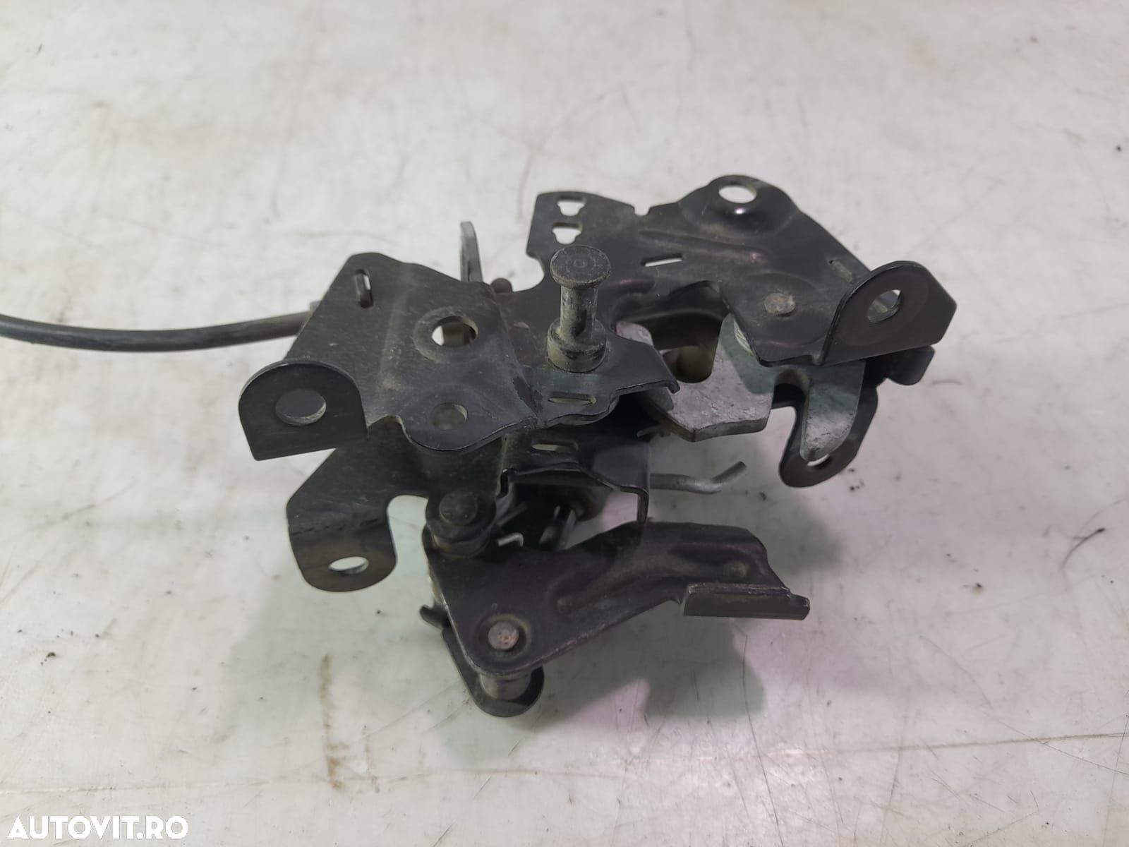 Broasca capota dreapta  718376210 BMW Seria 7 F01/F02 [facelift] [201 - 1