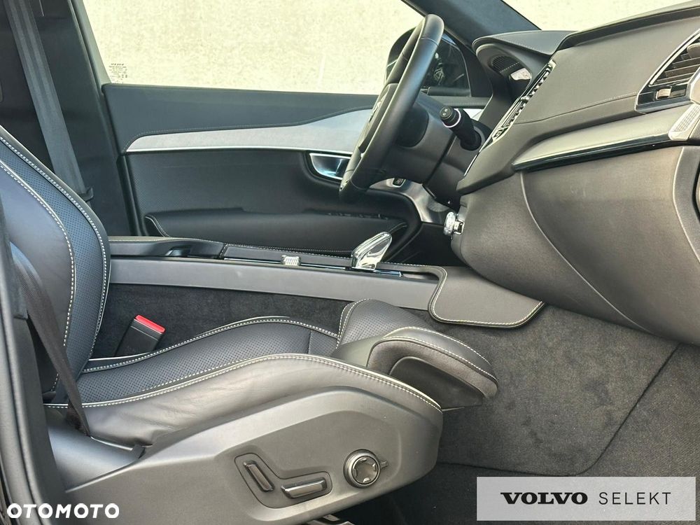 Volvo XC 90 - 39