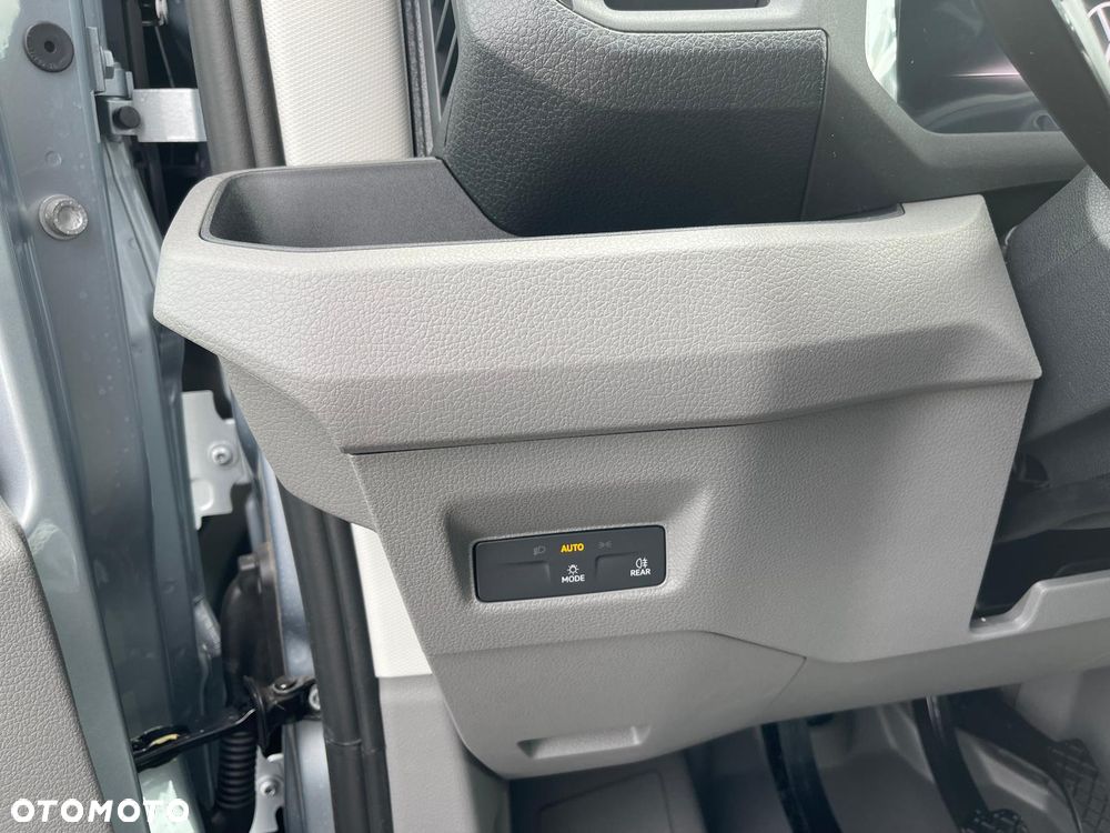Volkswagen Crafter - 17