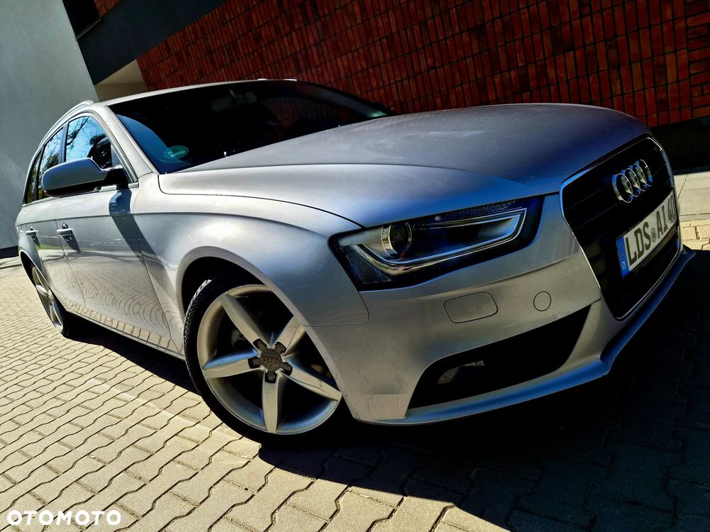 Audi A4 Avant 2.0 TDI ultra DPF Attraction - 5