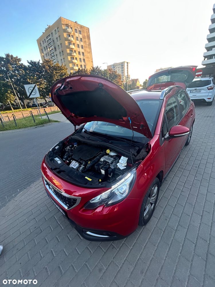 Peugeot 2008 1.2 Pure Tech Allure S&S EAT6 - 2