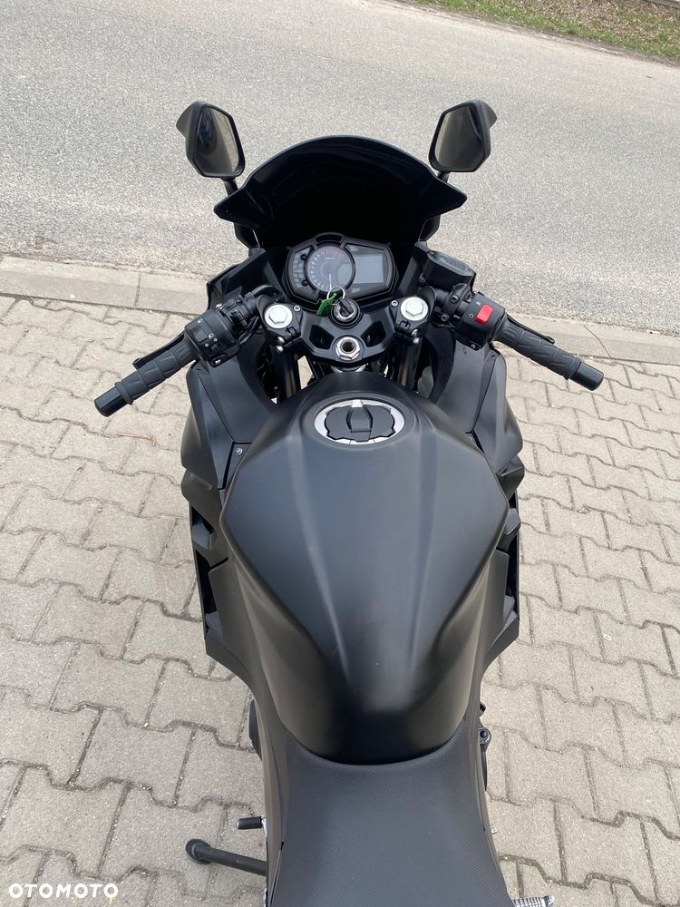 Kawasaki Ninja 400 - 6