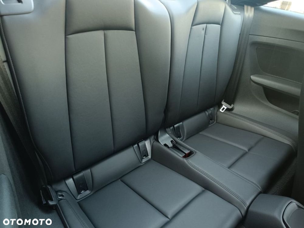 Audi TT S Coupé - 23