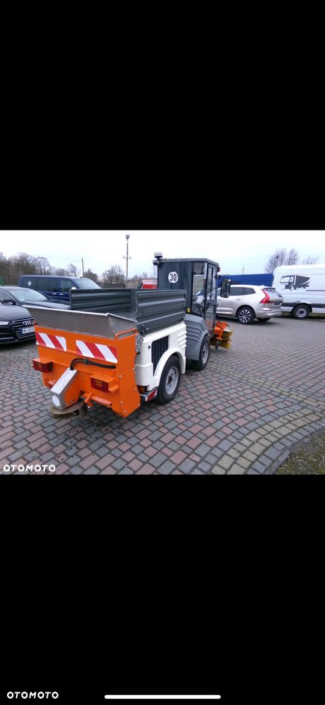 Hako citytrac 4200 zamiatarka solarko piaskarka 4x4 - 4