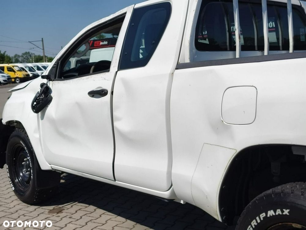 Toyota Hilux - 28