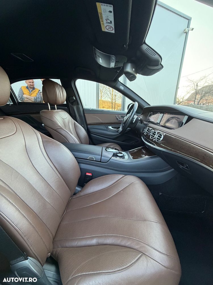 Mercedes-Benz S 500 4MATIC Long Aut - 2