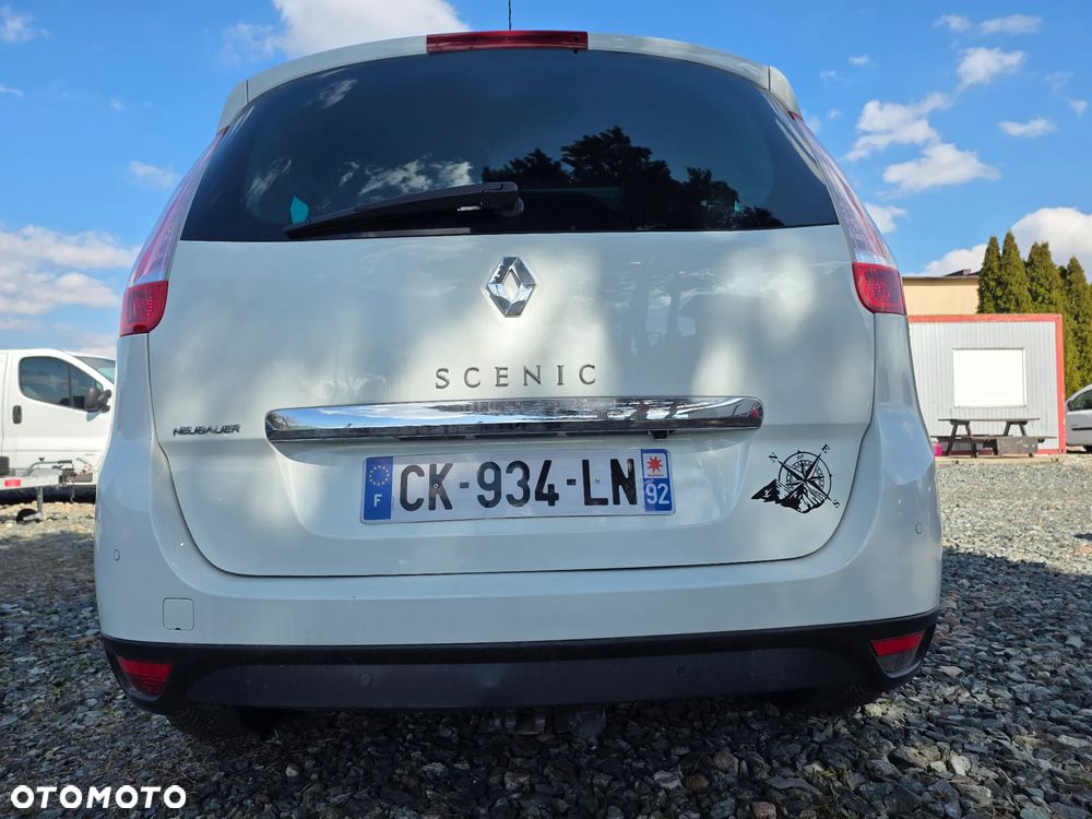 Renault Grand Scenic dCi 110 EDC Bose Edition - 17