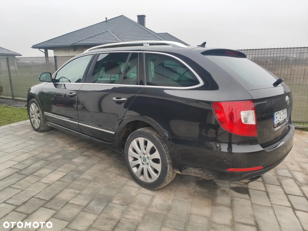 Skoda Superb 1.8 TSI DSG Comfort - 4