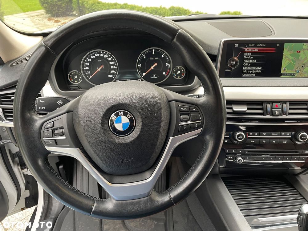BMW X5 xDrive25d - 18